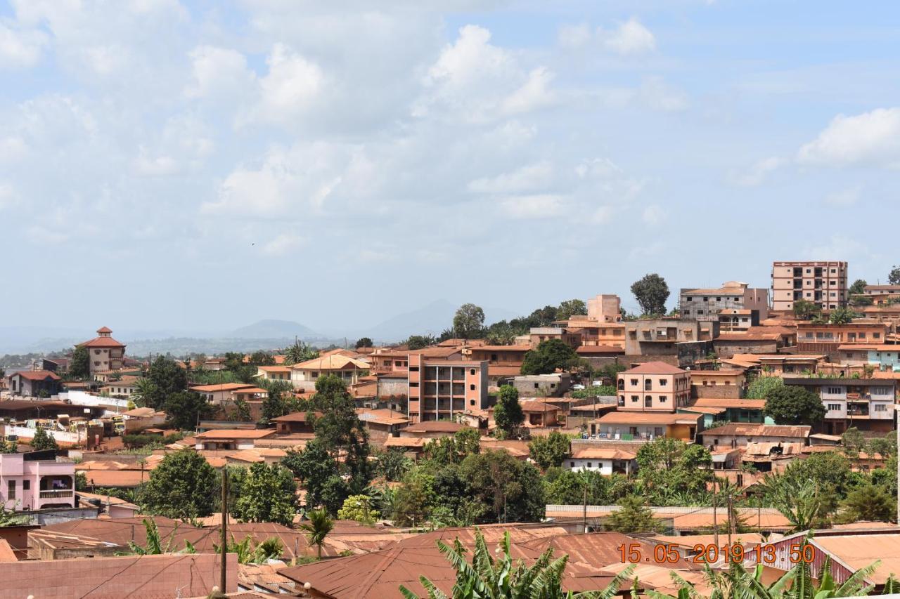 Residence Vicyma 2 P Tout Confort Bafoussam Centre Экстерьер фото